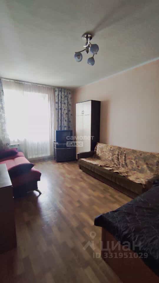 Россия, Курск, проспект Вячеслава Клыкова, 52