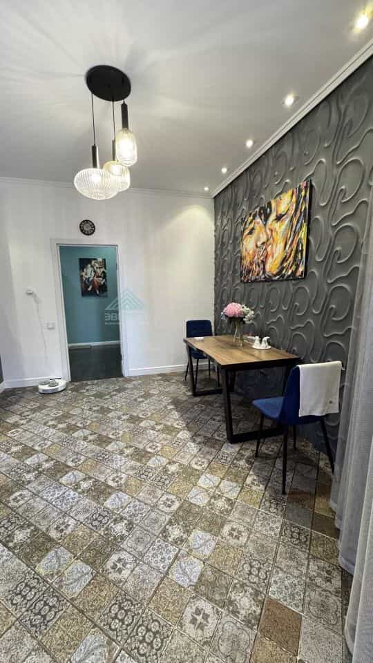 Россия, Республика Хакасия, Абакан, улица Чехова, 95к1, фото 4