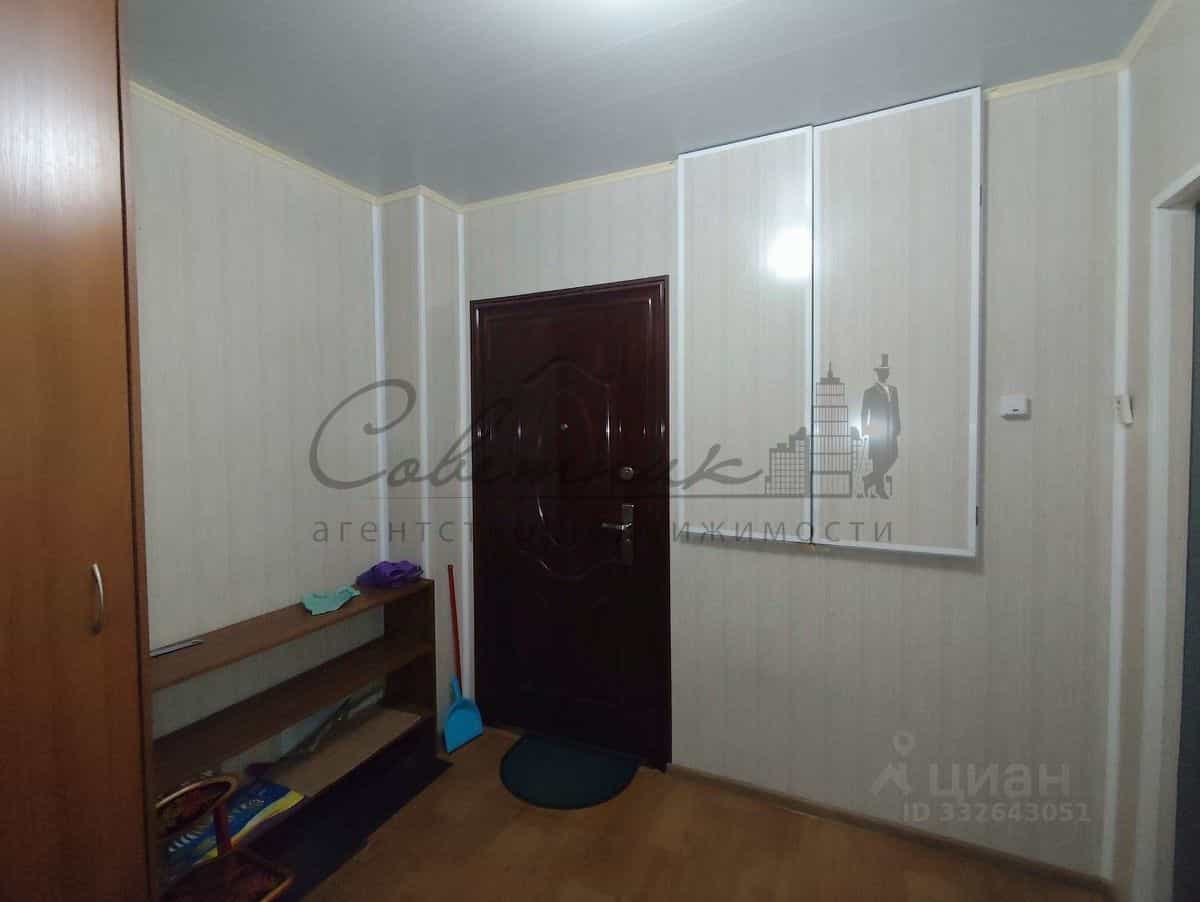 Россия, Белгородская область, Старый Оскол, микрорайон Жукова, 30, фото 20