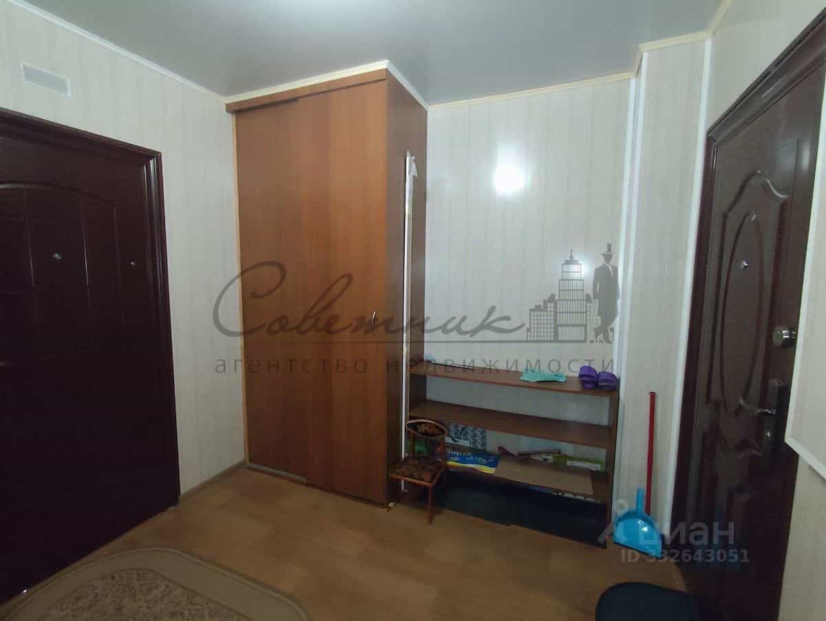 Россия, Белгородская область, Старый Оскол, микрорайон Жукова, 30, фото 21