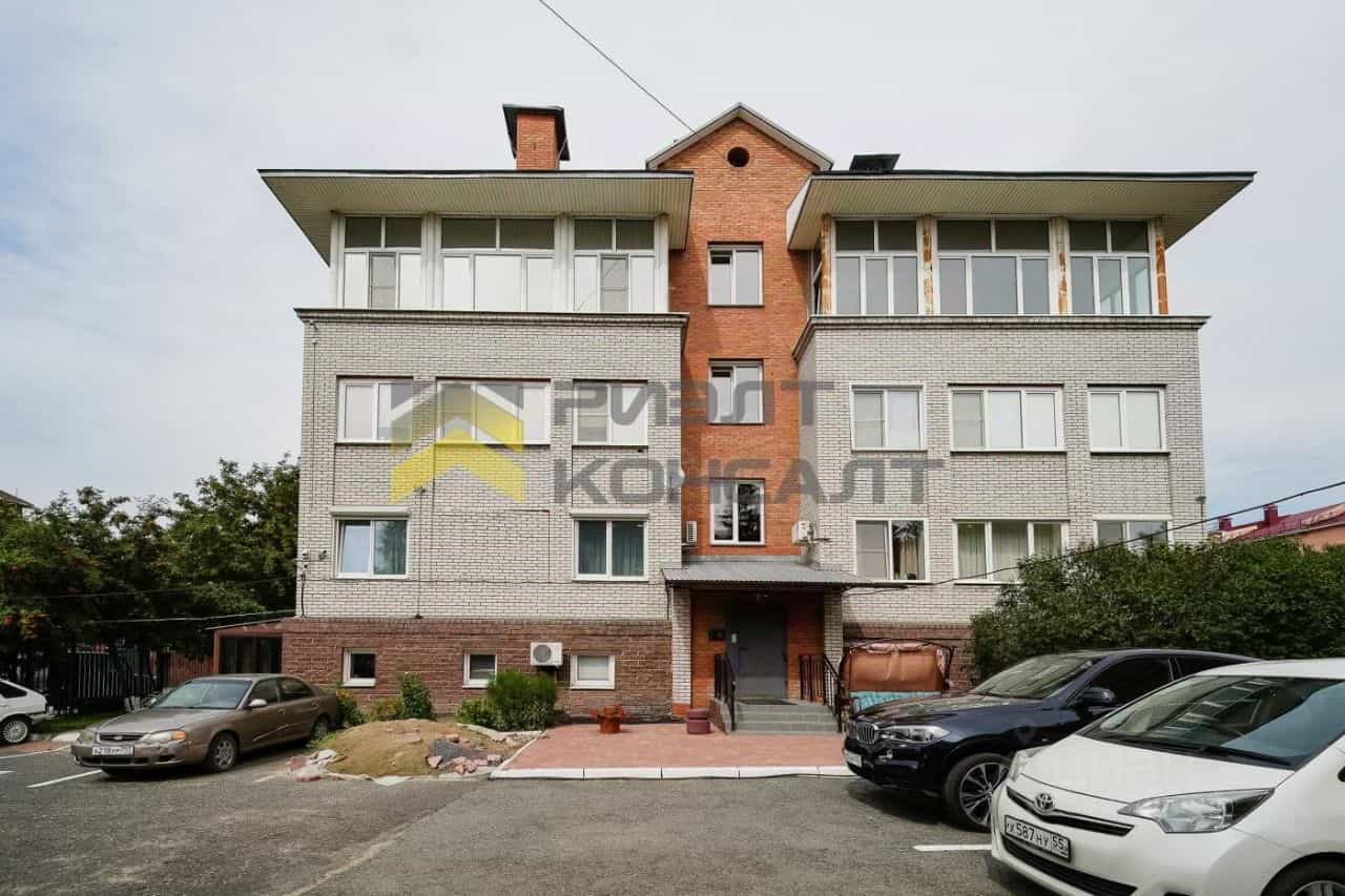 Россия, Омск, улица Серова, 39, фото 31