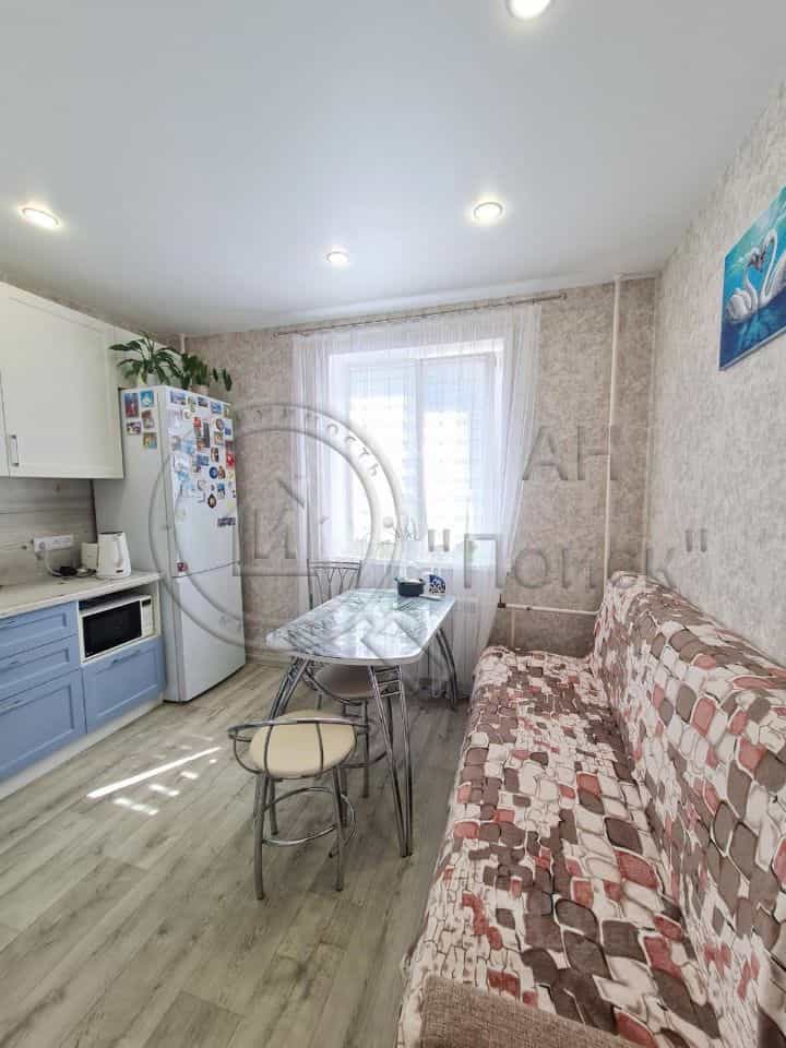 Россия, Курск, проспект Вячеслава Клыкова, 78