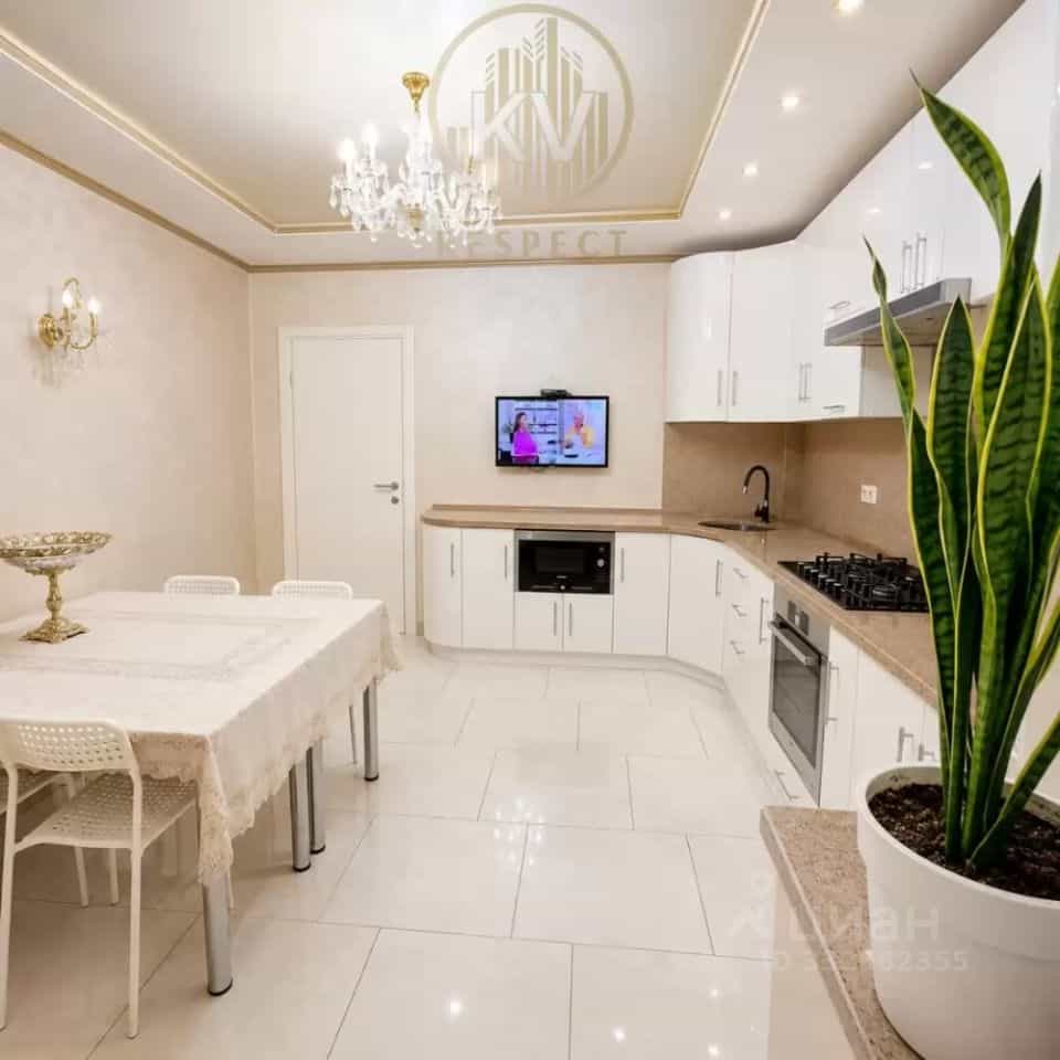 Россия, Ставропольский край, Ессентуки, улица Шмидта, 72