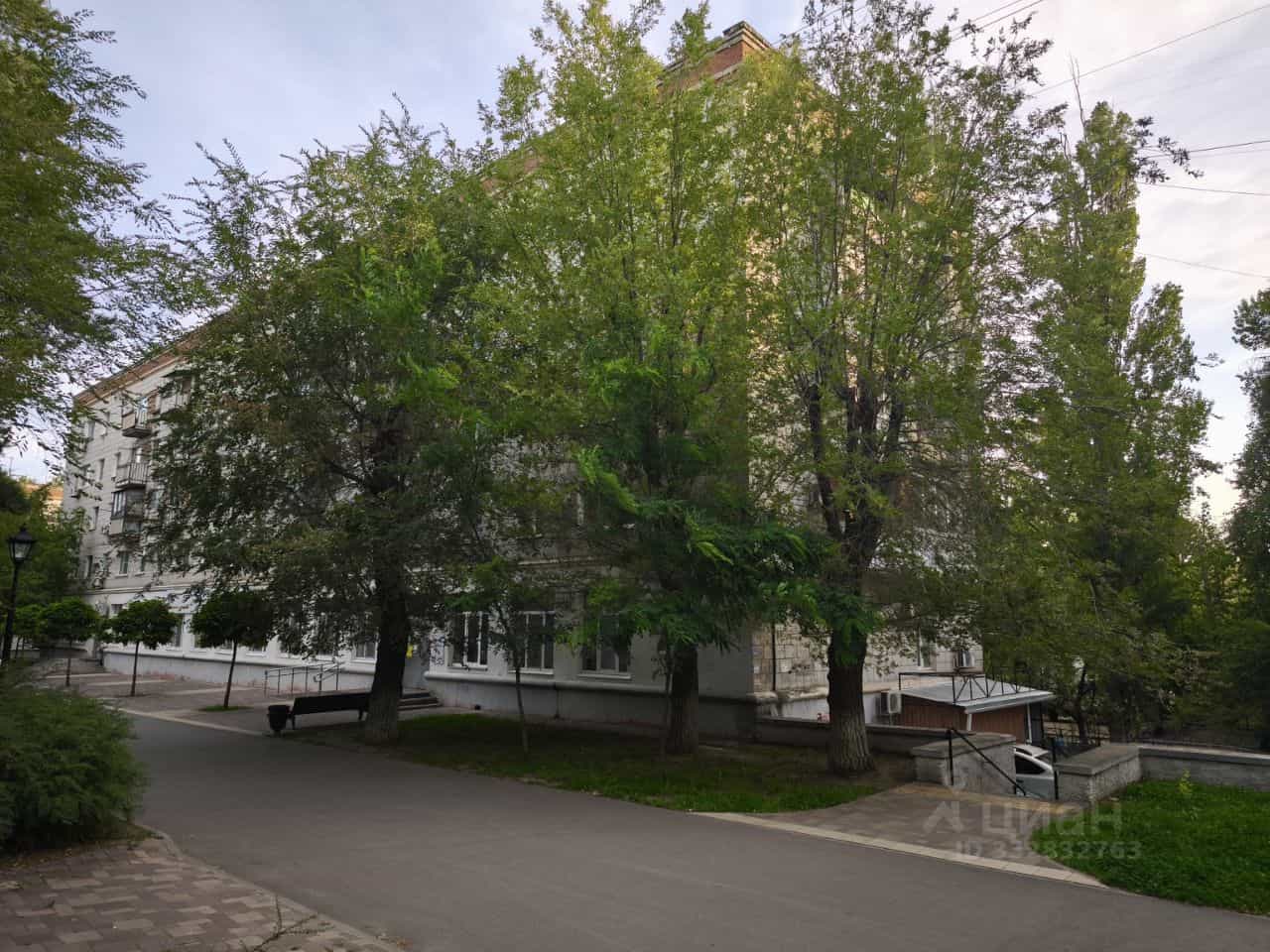 Россия, Волгоград, проспект Маршала Жукова, 125