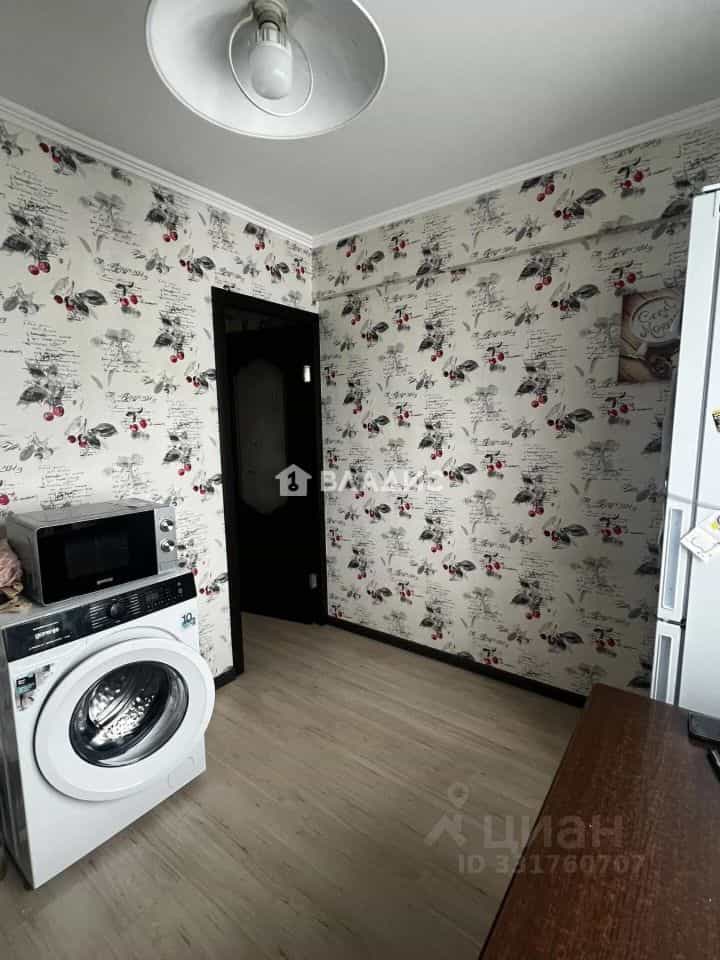 Россия, Республика Бурятия, Улан-Удэ, улица Борсоева, 17, фото 2