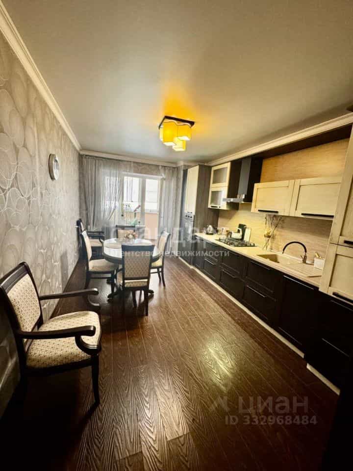 Россия, Ставропольский край, Ессентуки, улица Ермолова, 1Б, фото 6