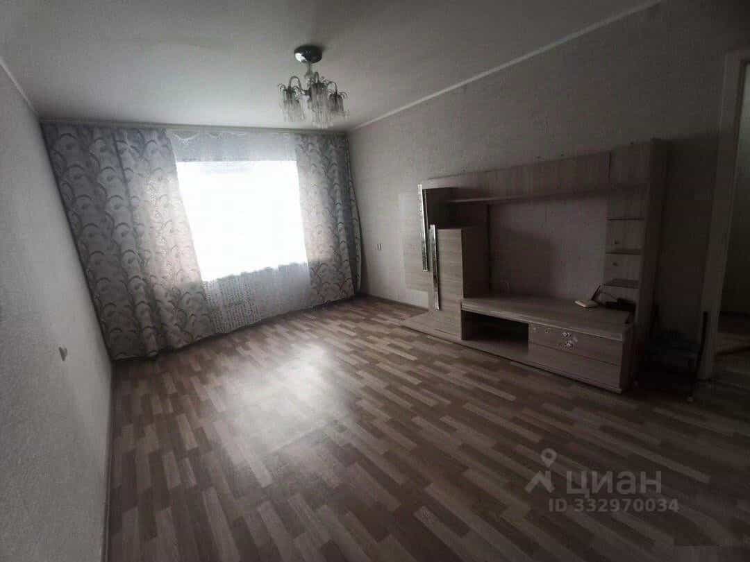 Россия, Белгородская область, Старый Оскол, микрорайон Макаренко, 38, фото 3