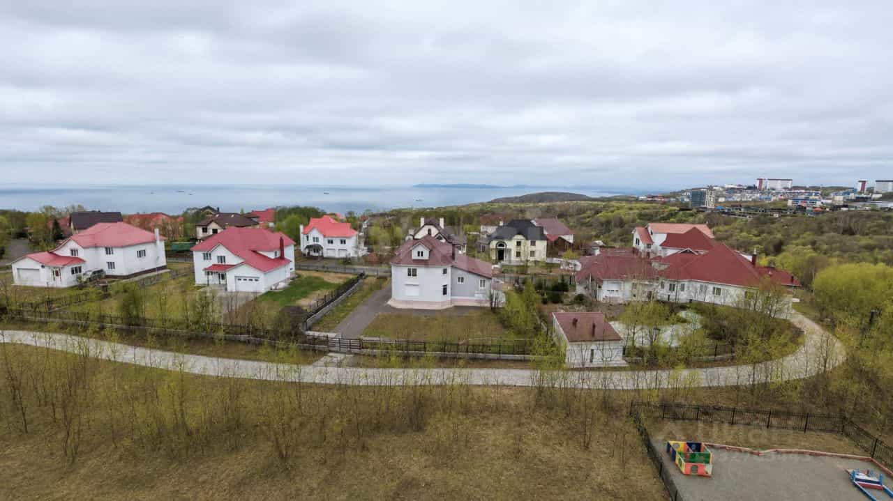 Россия, Камчатский край, Петропавловск-Камчатский, улица Топоркова, 8/2, фото 22