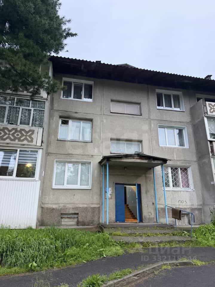 Россия, Иркутская область, Слюдянский район, Байкальское муниципальное образование, Байкальск, микрорайон Гагарина, 172, фото 20