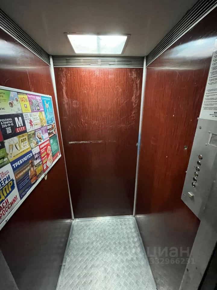 Россия, Красноярск, улица Микуцкого, 8, фото 7