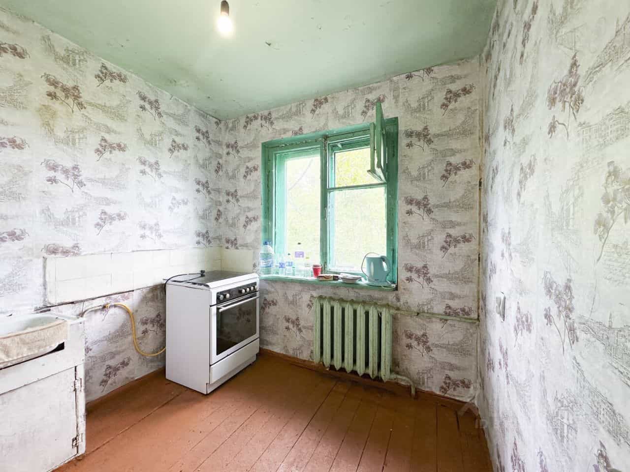 Россия, Хабаровский край, Комсомольск-на-Амуре, Октябрьский проспект, 40, фото 9