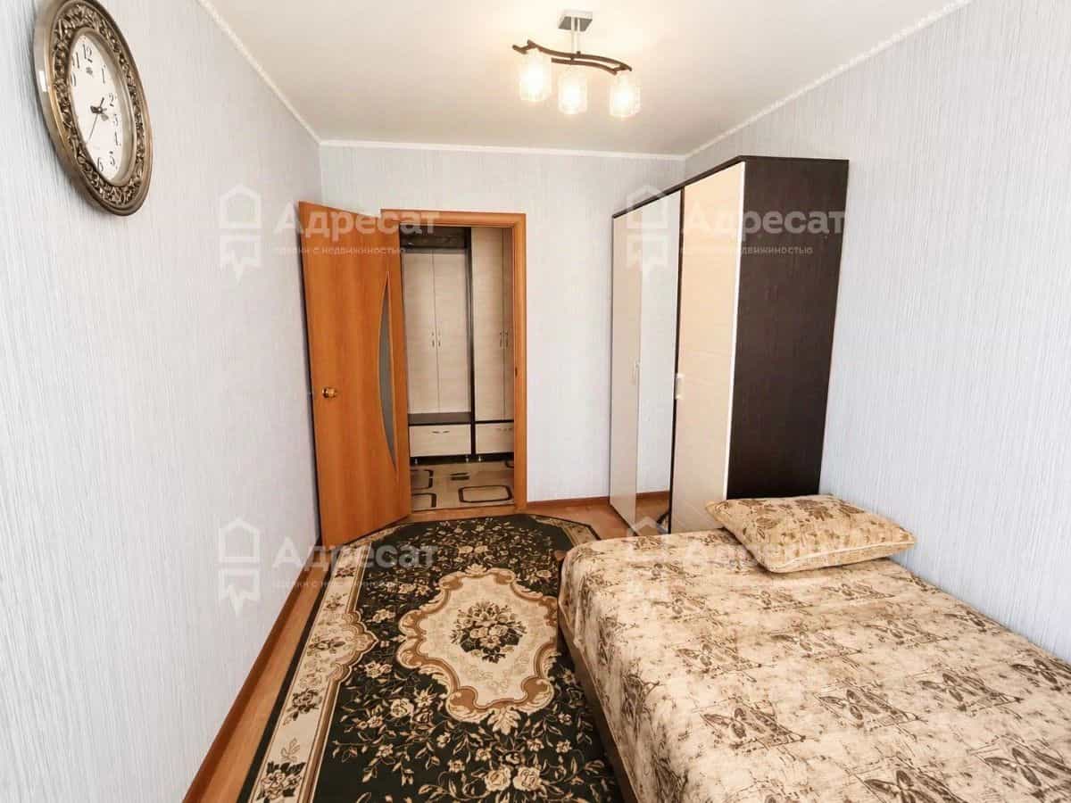 Россия, Волгоградская область, Волжский, улица Мира, 27, фото 5