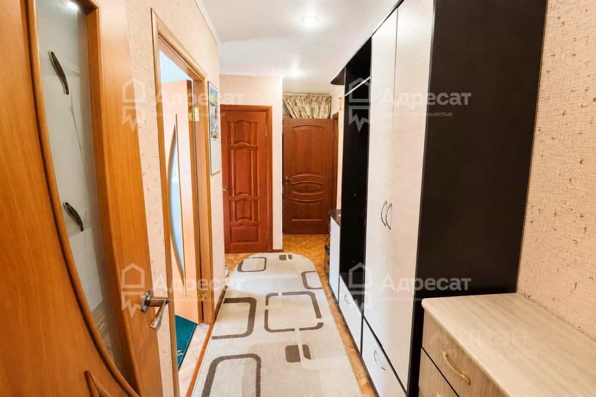 Россия, Волгоградская область, Волжский, улица Мира, 27, фото 12