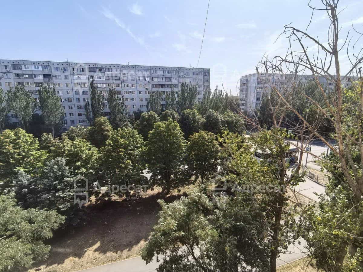 Россия, Волгоградская область, Волжский, улица Мира, 27, фото 17