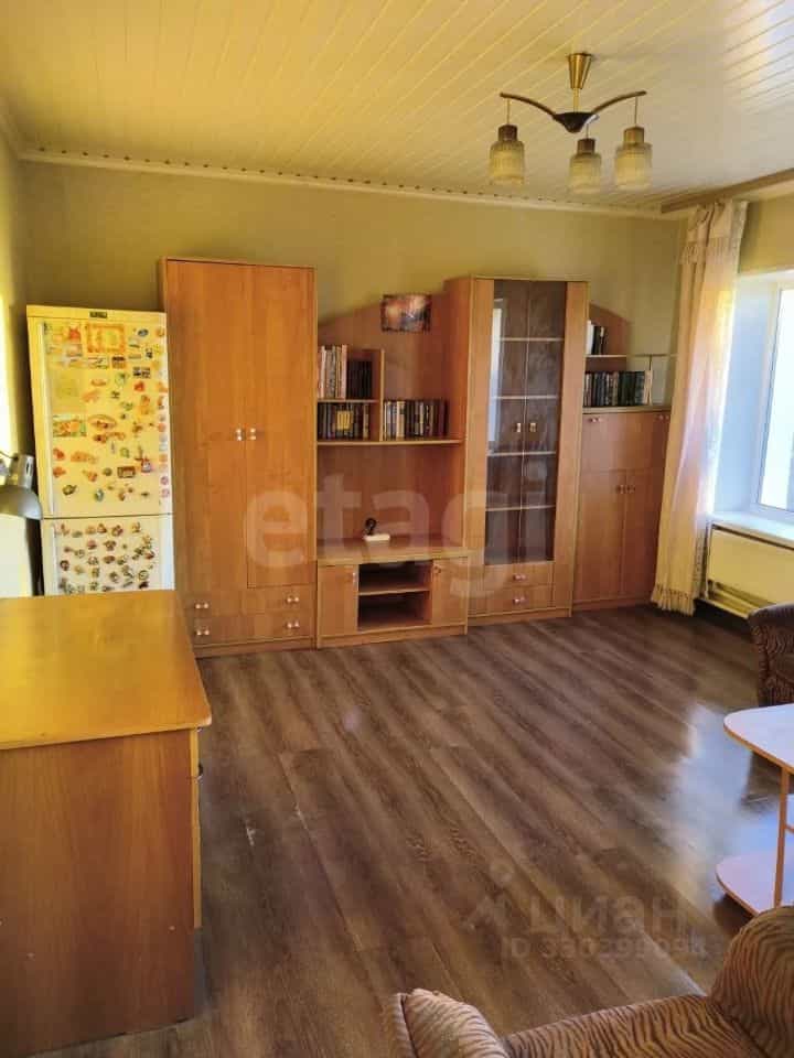 Россия, Псковская область, Остров, Полевая улица, 9, фото 15