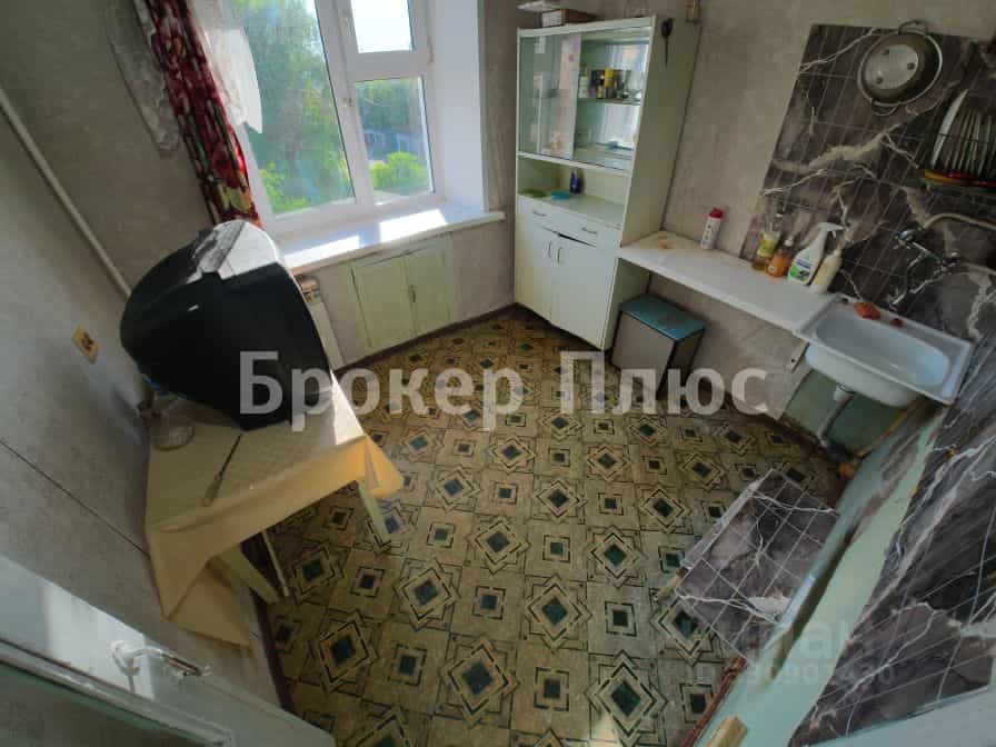 Россия, Республика Хакасия, Абакан, улица Ленинского Комсомола, 9, фото 3