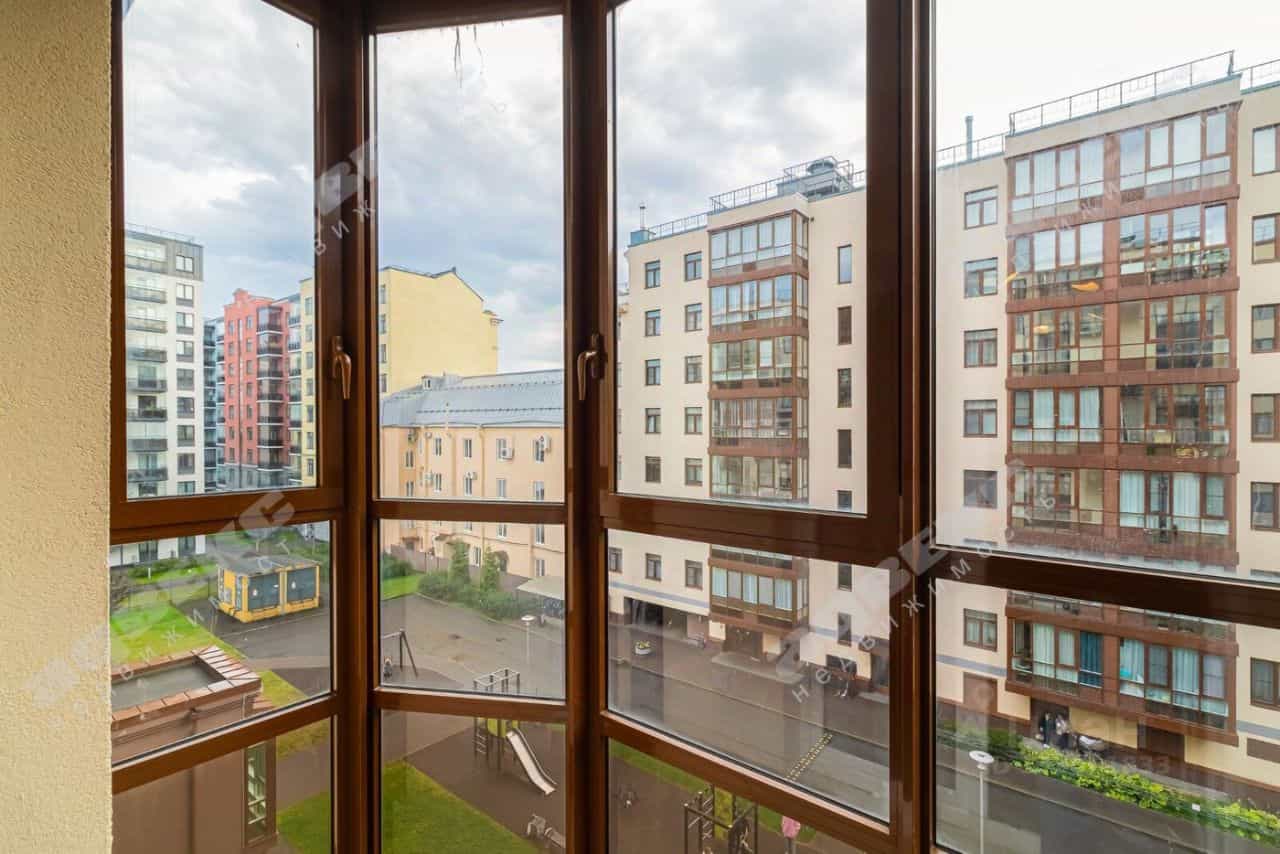 Россия, Санкт-Петербург, Малый проспект Васильевского острова, 52, фото 10