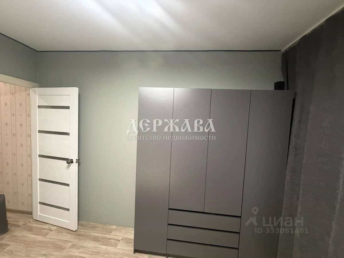 Россия, Белгородская область, Старый Оскол, микрорайон Лесной, 13, фото 11