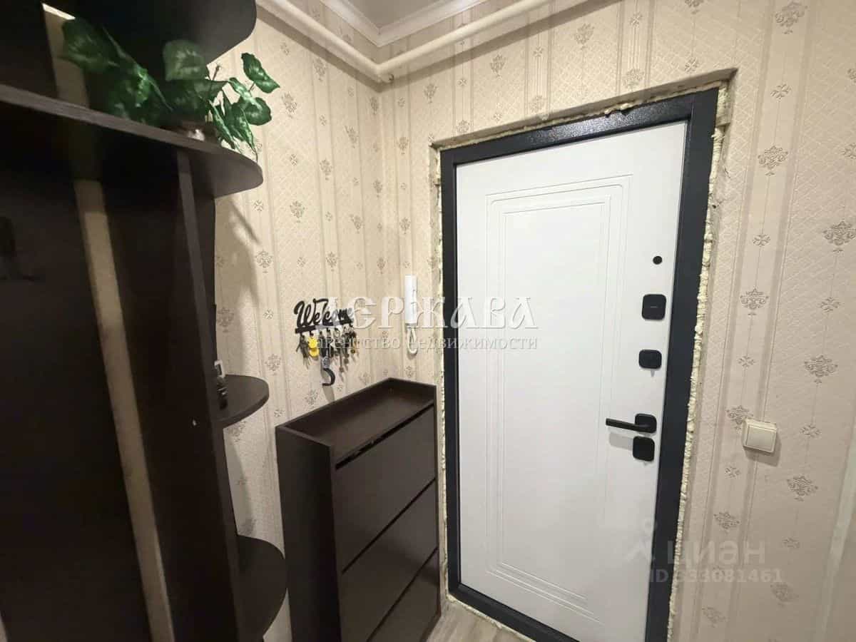 Россия, Белгородская область, Старый Оскол, микрорайон Лесной, 13, фото 16
