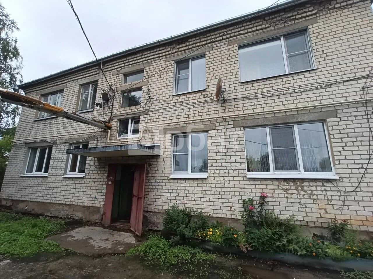 Россия, Ярославская область, Ростовский муниципальный округ, село Угодичи, Прудная улица, 6, фото 16