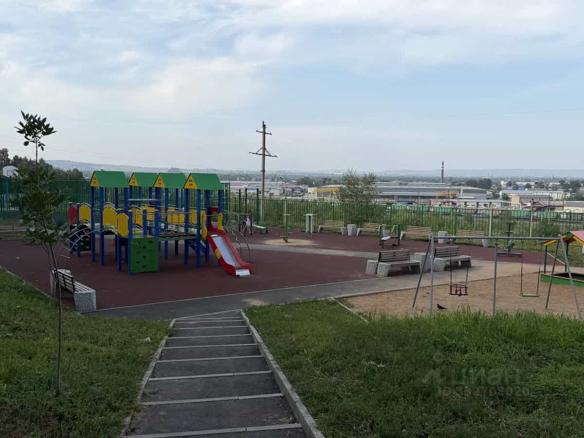 Россия, Иркутск, бульвар Рябикова, 22А, фото 24