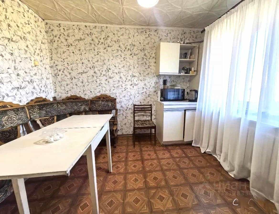 Россия, Самарская область, Новокуйбышевск, улица Нефтепроводчиков, 10, фото 3