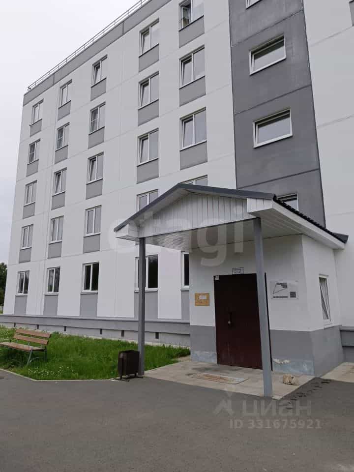 Россия, Псковская область, Остров, улица Калинина, 82А, фото 18