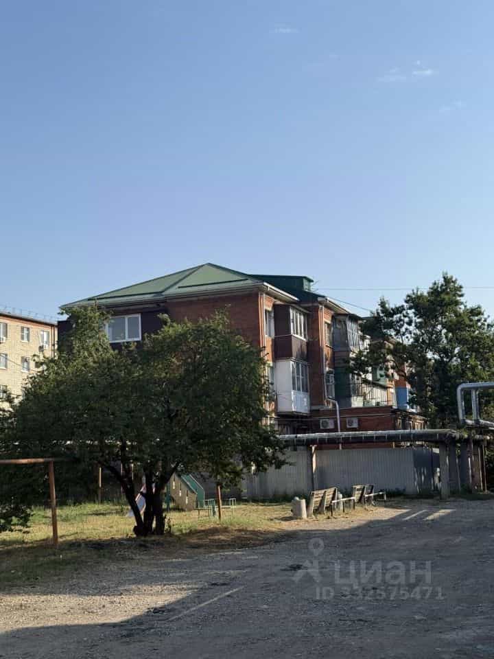 Россия, Республика Адыгея (Адыгея), Тахтамукайский район, посёлок городского типа Яблоновский, Космическая улица, 39/2, фото 13