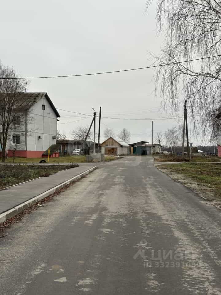 Россия, Брянская область, Жуковский муниципальный округ, посёлок Латыши, Молодёжная улица, 26, фото 26