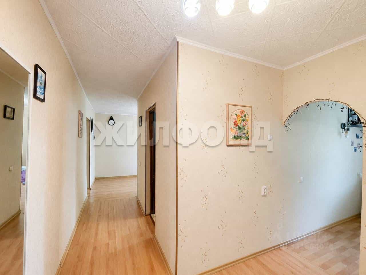 Россия, Алтайский край, Барнаул, улица Энтузиастов, 13, фото 7