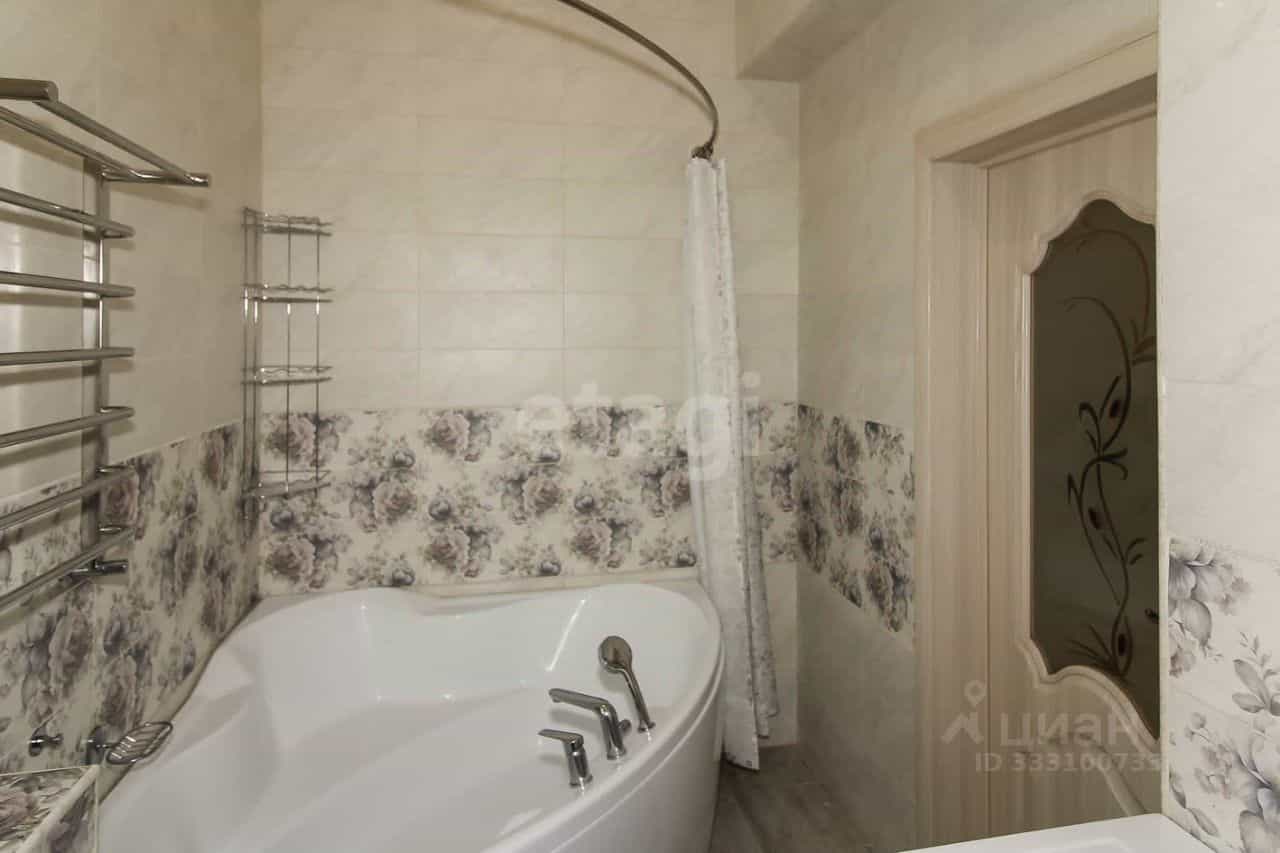 Россия, Тюмень, улица Федюнинского, 60к2, фото 27