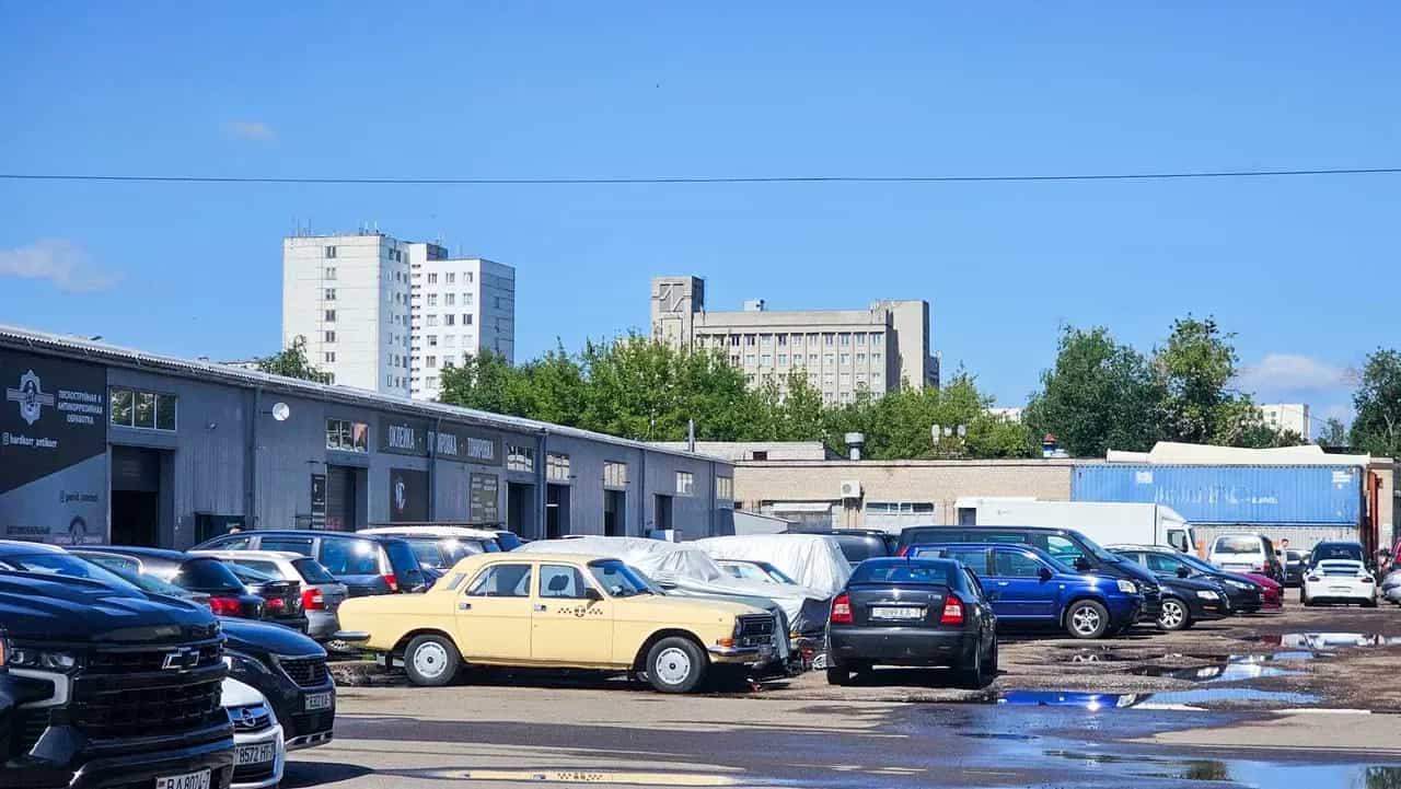 Беларусь, Минск, улица Петруся Бровки, 30/12, фото 8