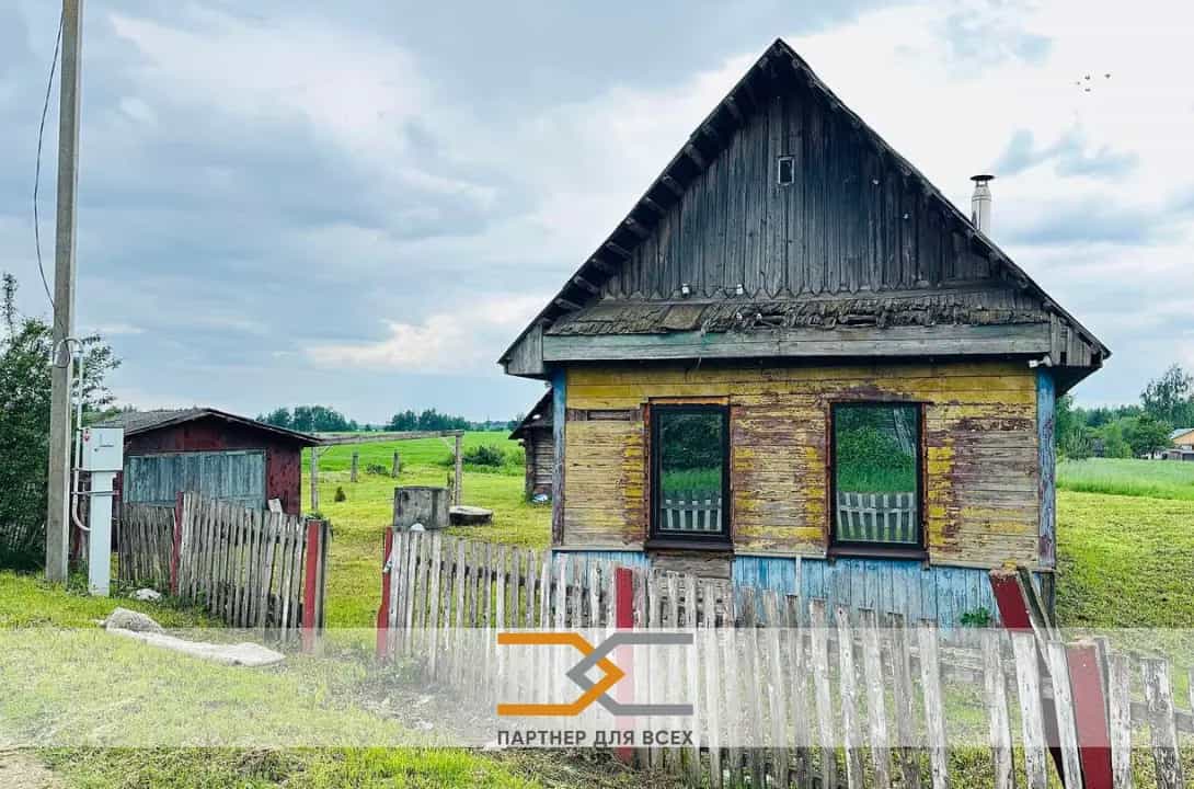Беларусь, Минская область, Стародорожский район, Новодорожский сельсовет, агрогородок Пастовичи, Центральная улица, 68