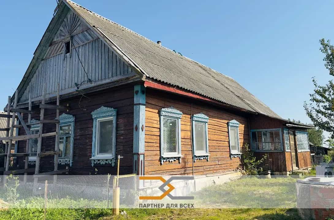 Беларусь, Минская область, Слуцкий район, Знаменский сельсовет, деревня Знамя, Знаменская улица, 59