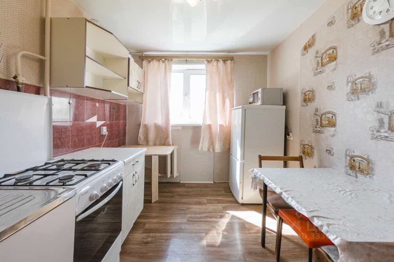 Россия, Свердловская область, Екатеринбург, улица Академика Бардина, 38, фото 12