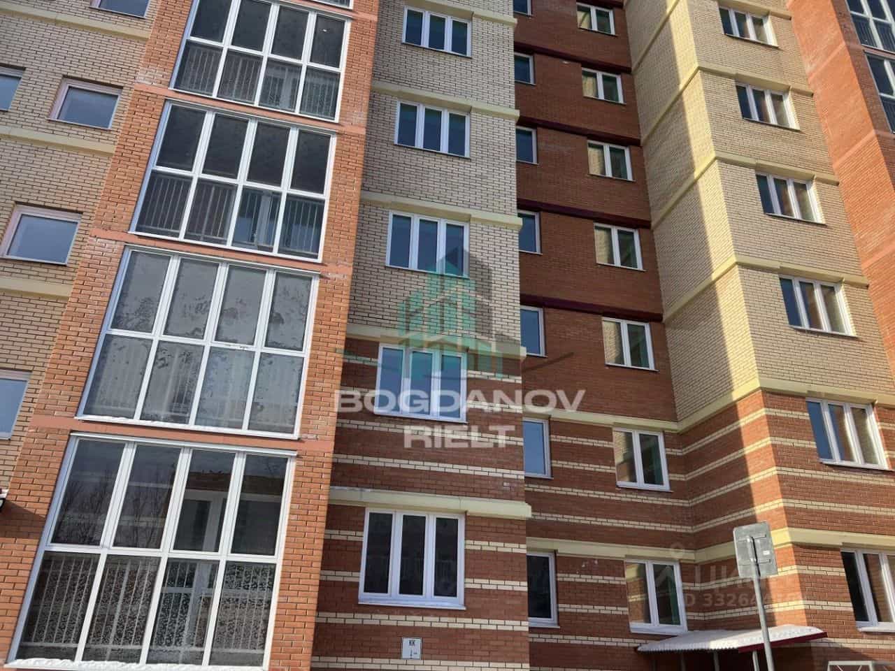 Россия, Омск, улица Малиновского, 16к2, фото 2