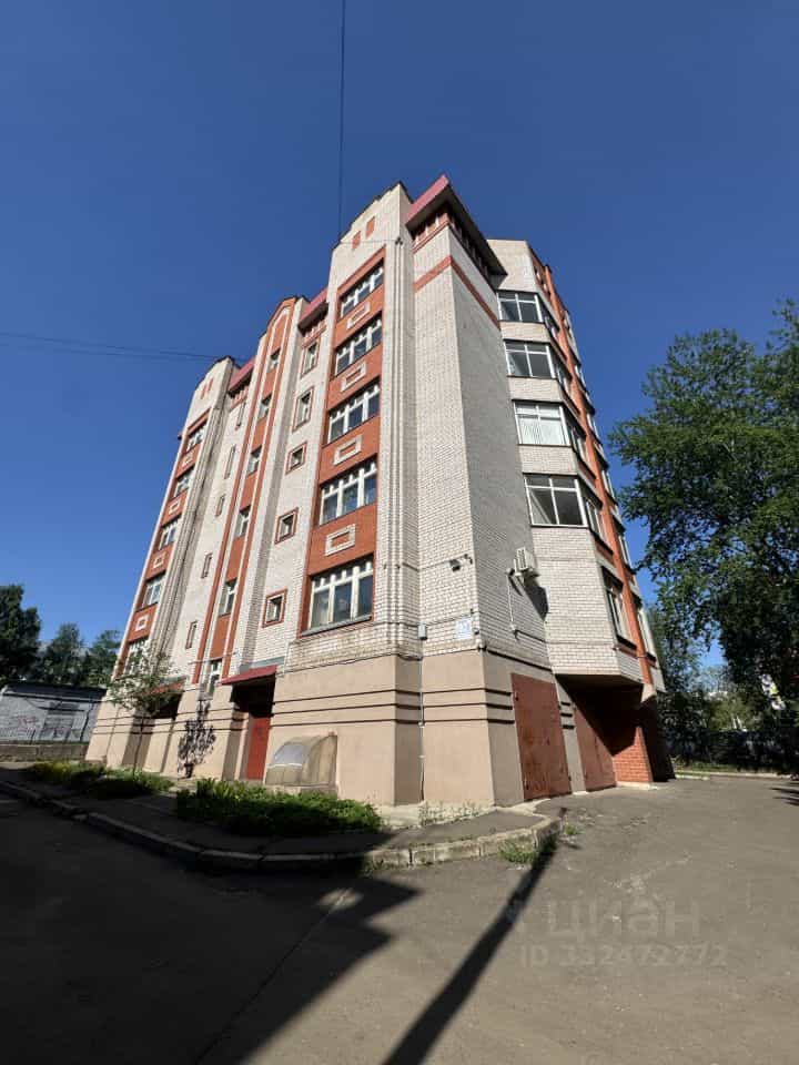 Россия, Киров, Октябрьский проспект, 92А
