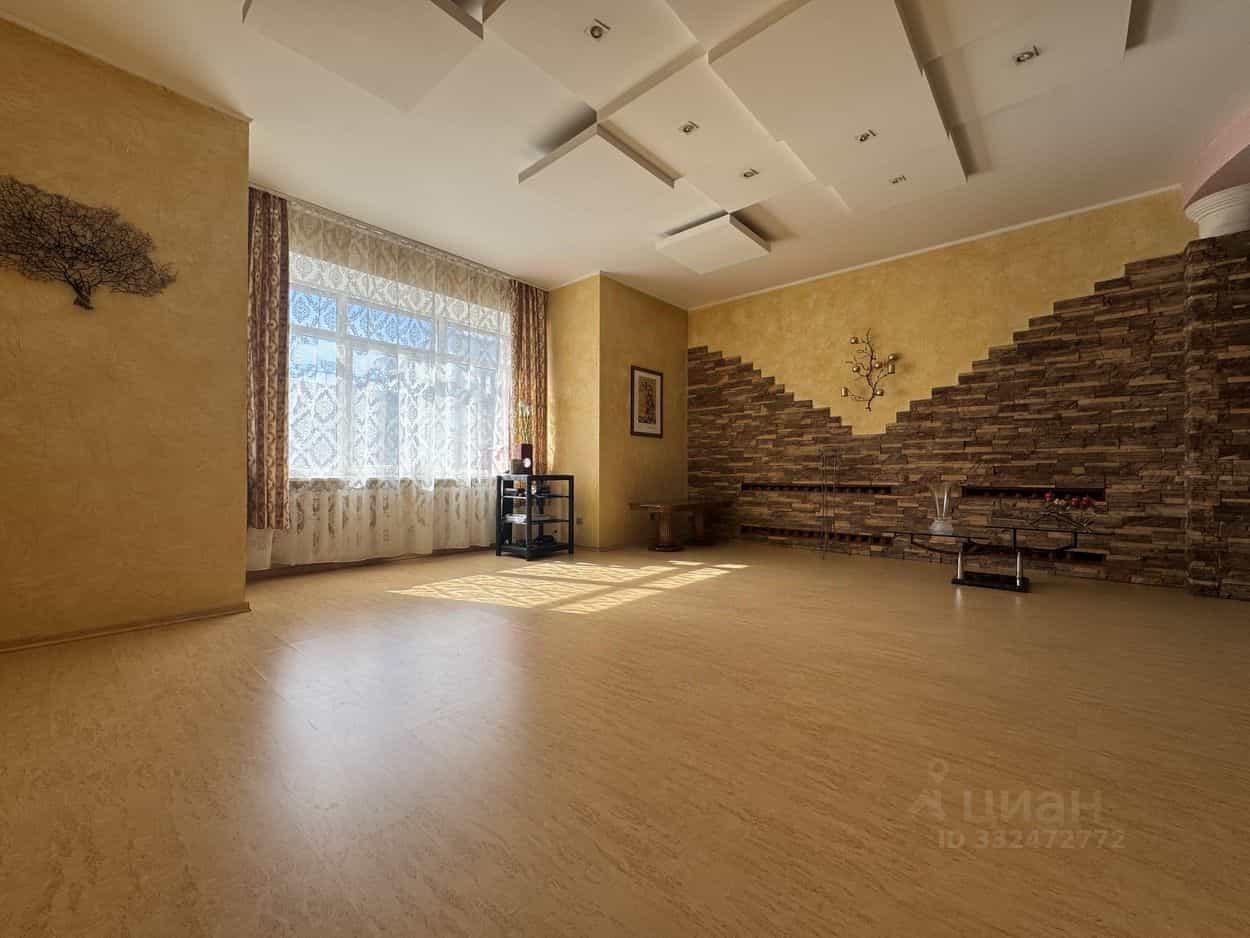 Россия, Киров, Октябрьский проспект, 92А, фото 13