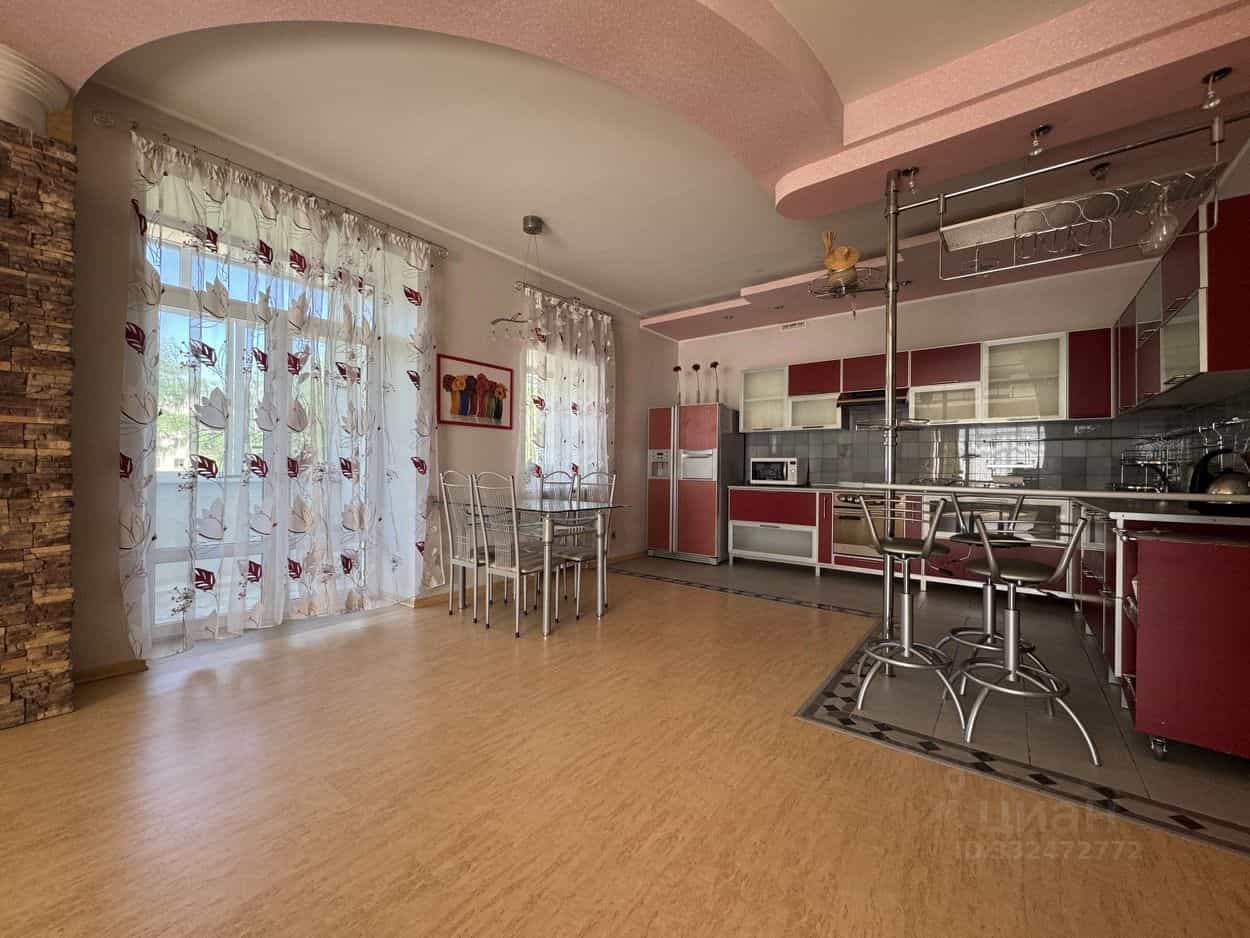 Россия, Киров, Октябрьский проспект, 92А, фото 16