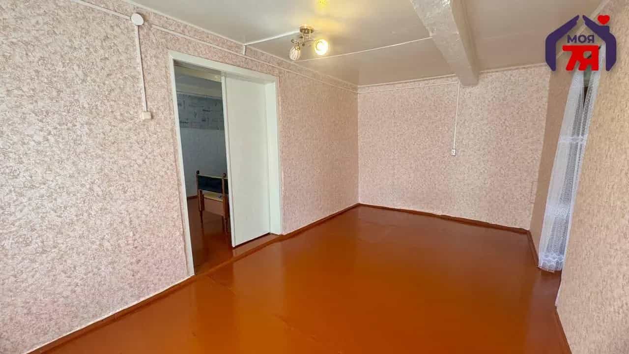 Беларусь, Минская область, Слуцкий район, Знаменский сельсовет, деревня Знамя, Знаменская улица, 117, фото 8