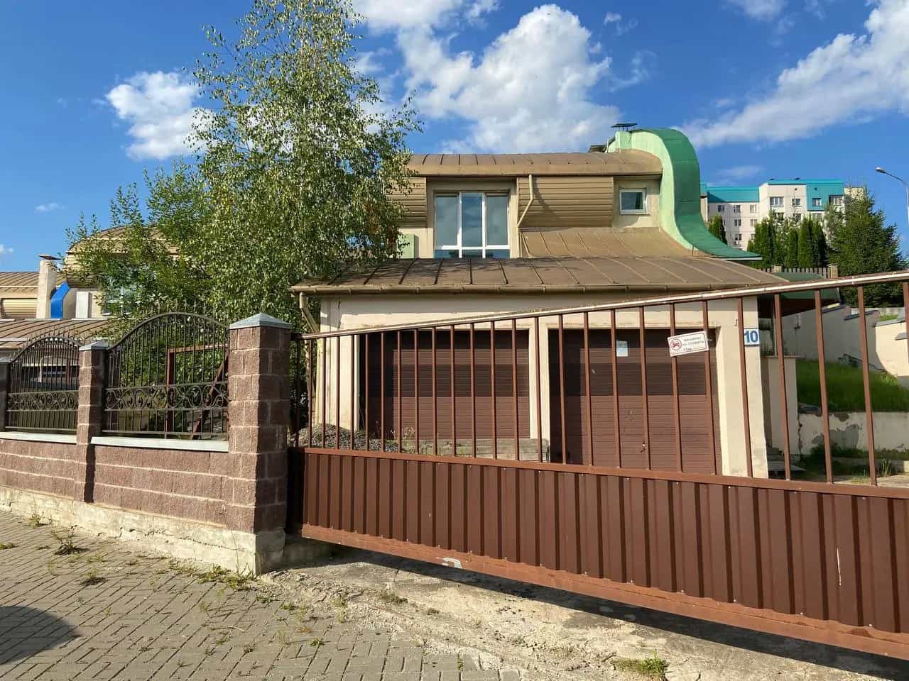 Беларусь, Минск, 2-й переулок Тимошенко, 10