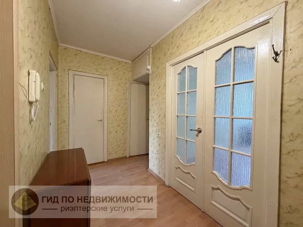 Беларусь, Гродно, улица Поповича, 33, фото 22