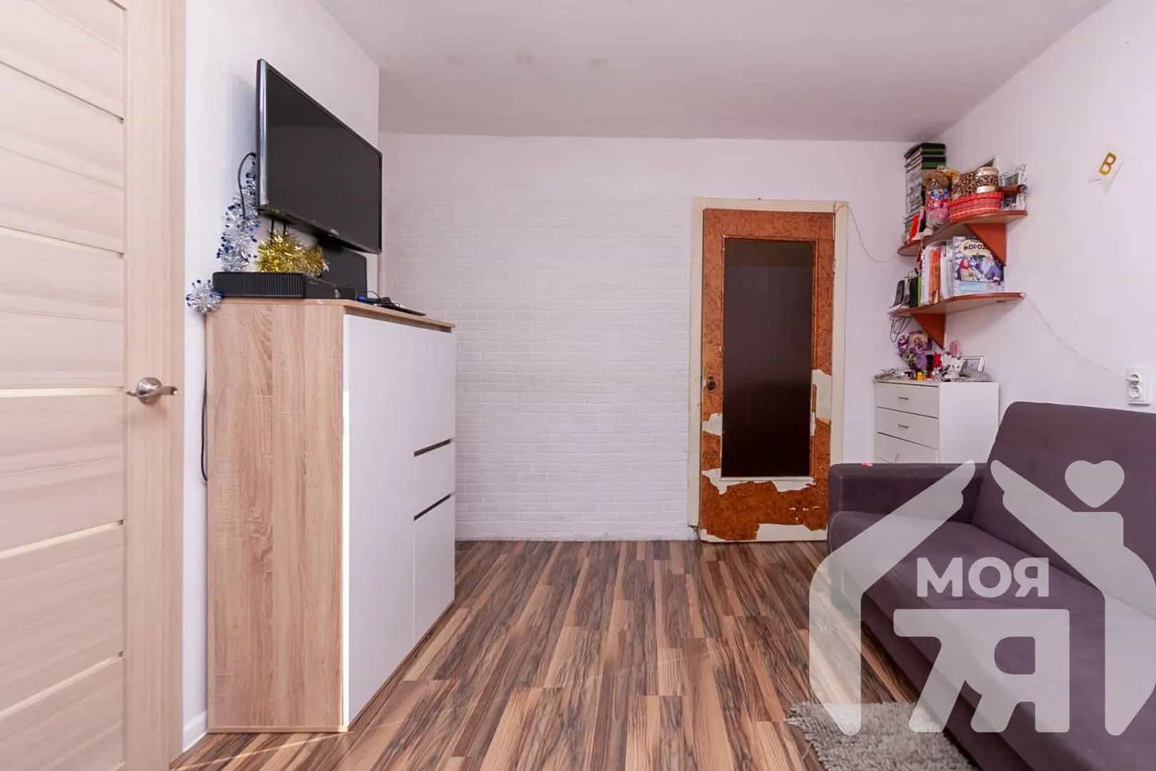 Беларусь, Минская область, Молодечно, улица Космонавтов, 1А, фото 8