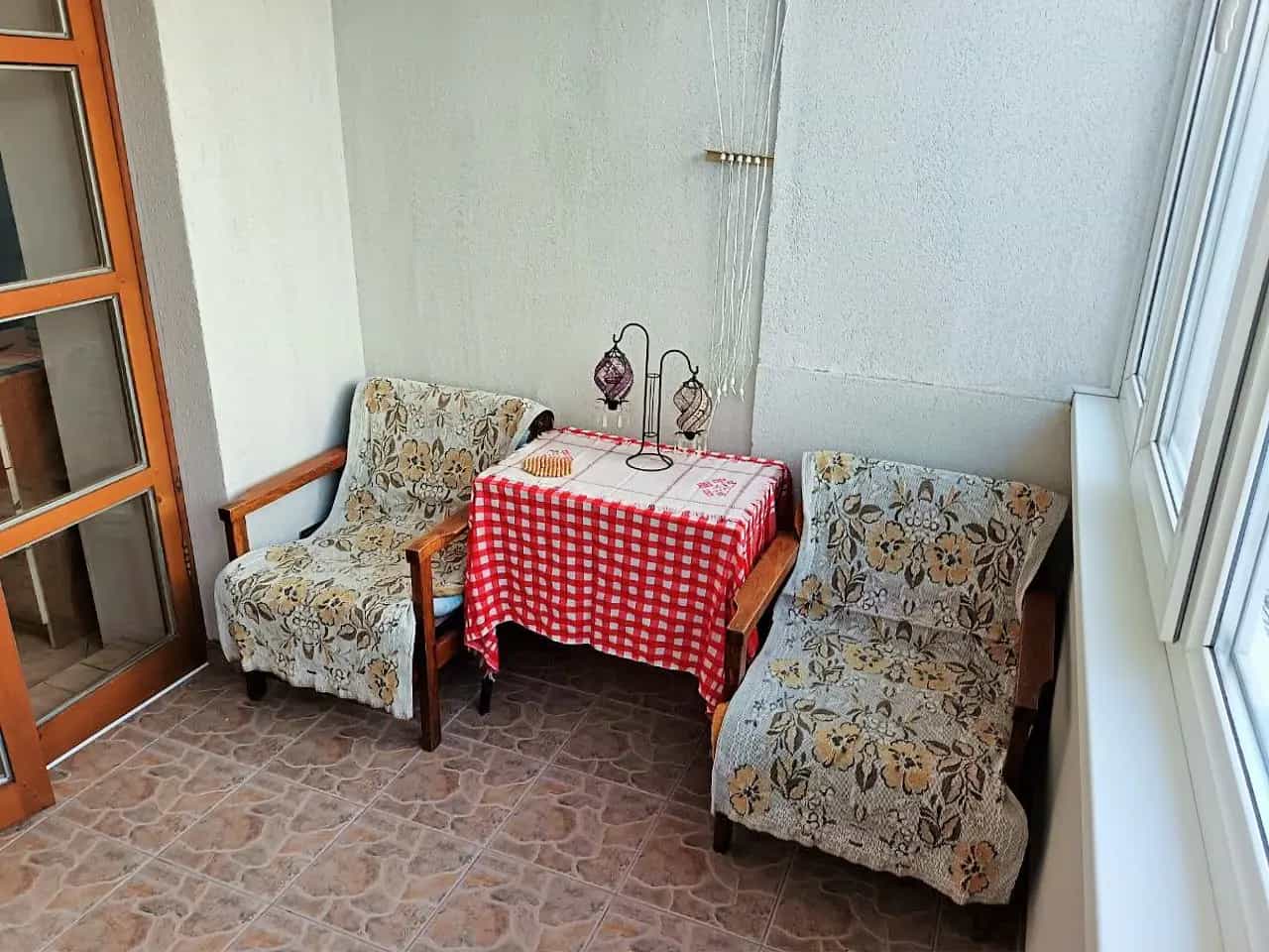 Беларусь, Брестская область, Пинск, улица Гуренковой, 8, фото 4