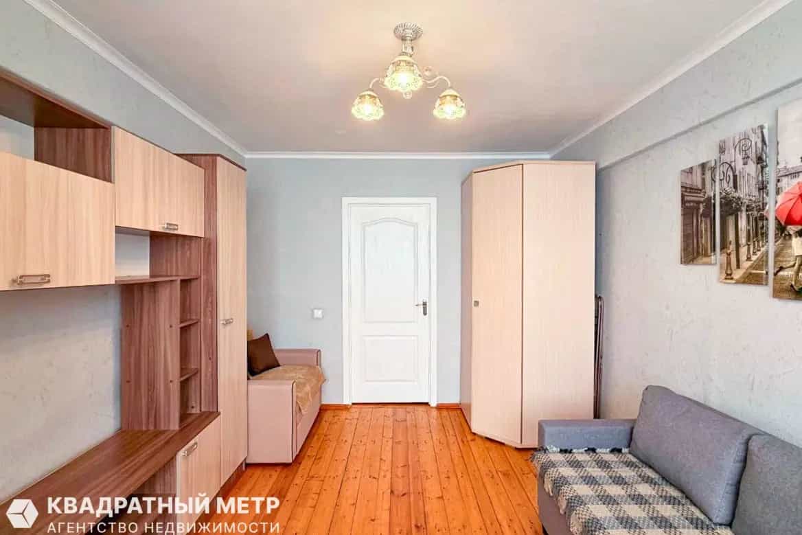 Беларусь, Минский район, городской посёлок Мачулищи, Гвардейская улица, 16, фото 2