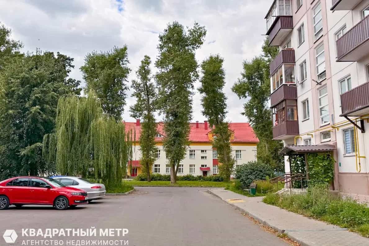 Беларусь, Минский район, городской посёлок Мачулищи, Гвардейская улица, 16, фото 16