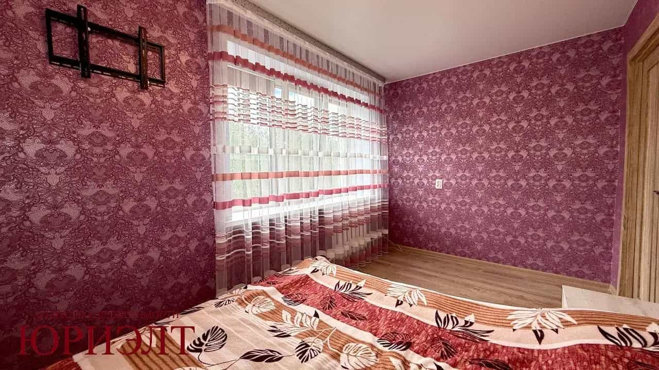Беларусь, Минская область, Борисов, проспект Революции, 33, фото 6