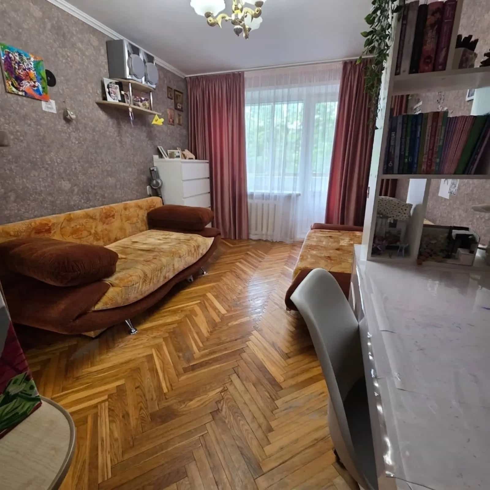 Беларусь, Гомельская область, Жлобин, 1-й микрорайон, 5, фото 4