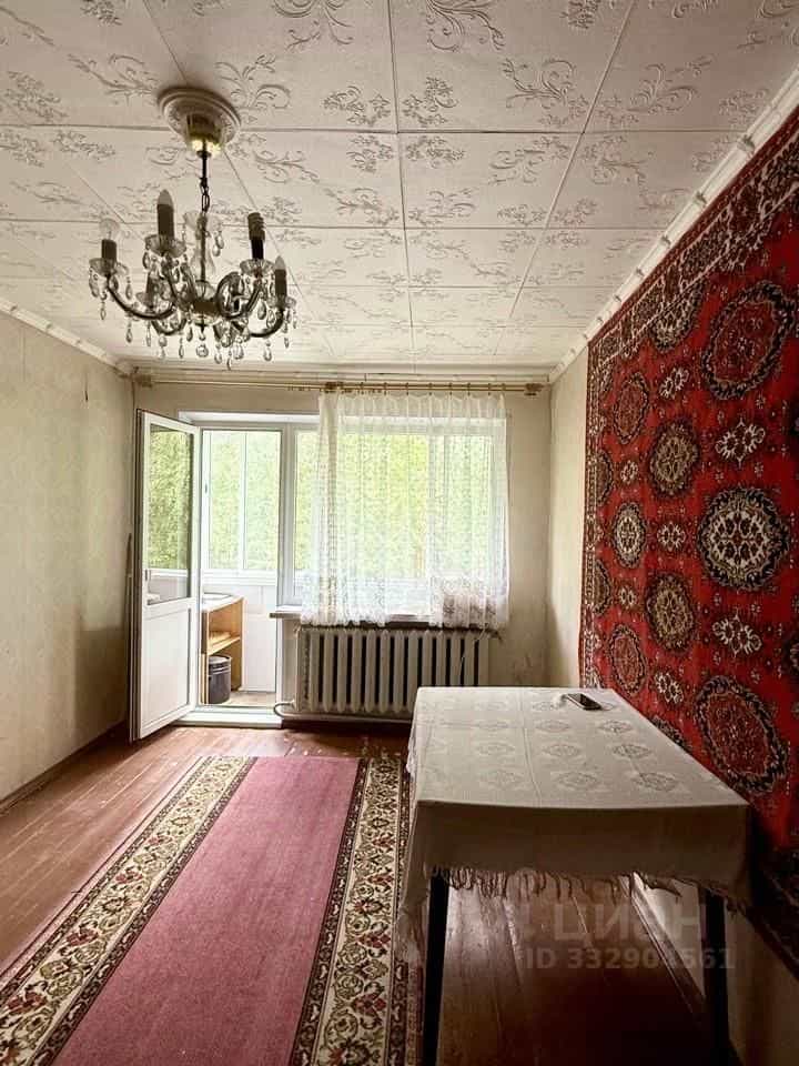 Россия, Новгородская область, Валдайский муниципальный округ, Рощинское сельское поселение, посёлок Рощино, 5