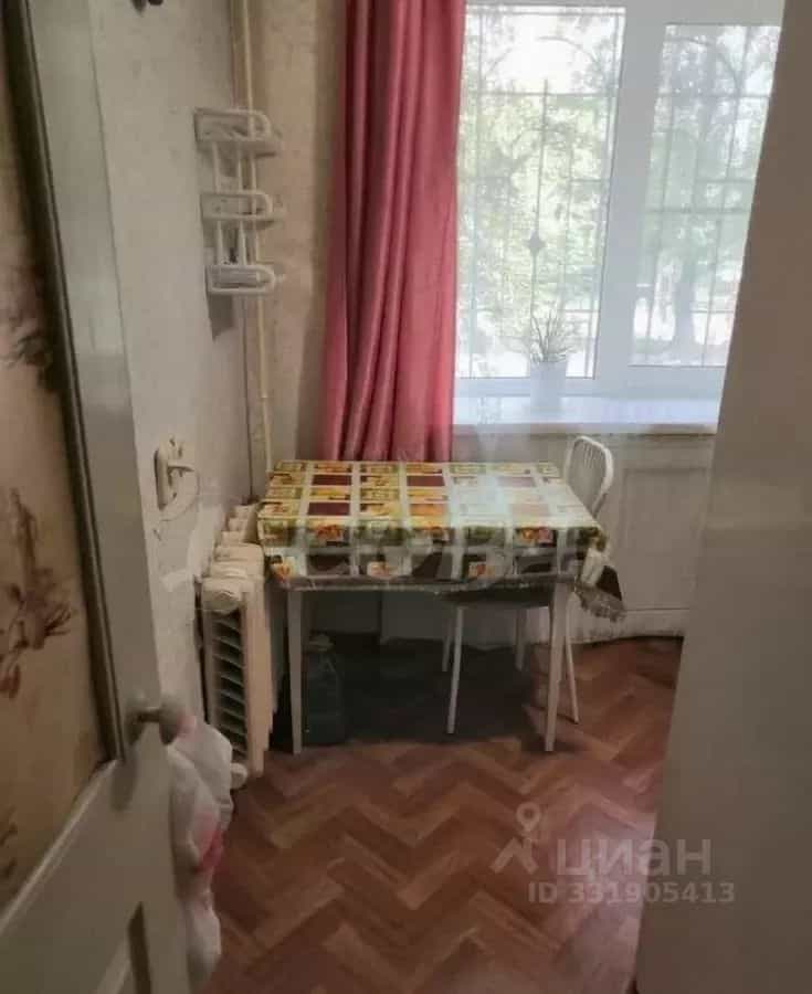 Россия, Курган, улица Савельева, 42, фото 5